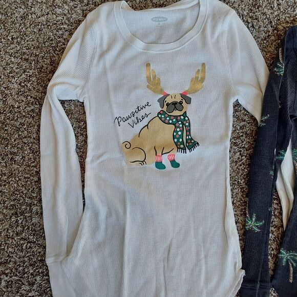 Two Old Navy Thermal Tops Sz XS - Picture 2 of 7